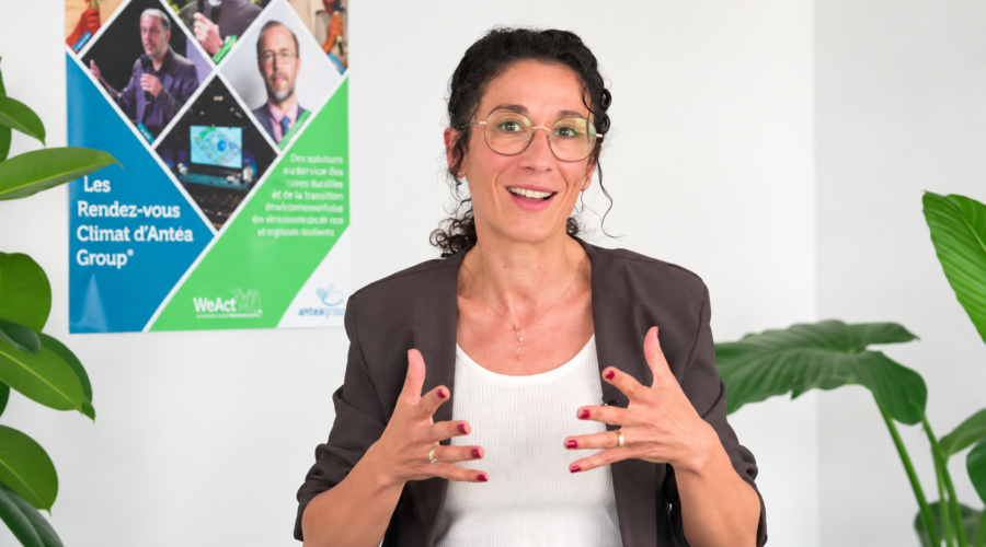 Pascale, antea group lors d’un accompagnement OSMOZE en image professionnelle et présence face caméra
